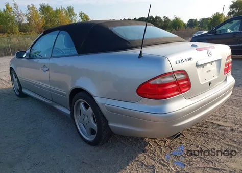 2001 Mercedes-Benz Clk 430 из США, поврежденный, VIN WDBLK70G21T075567